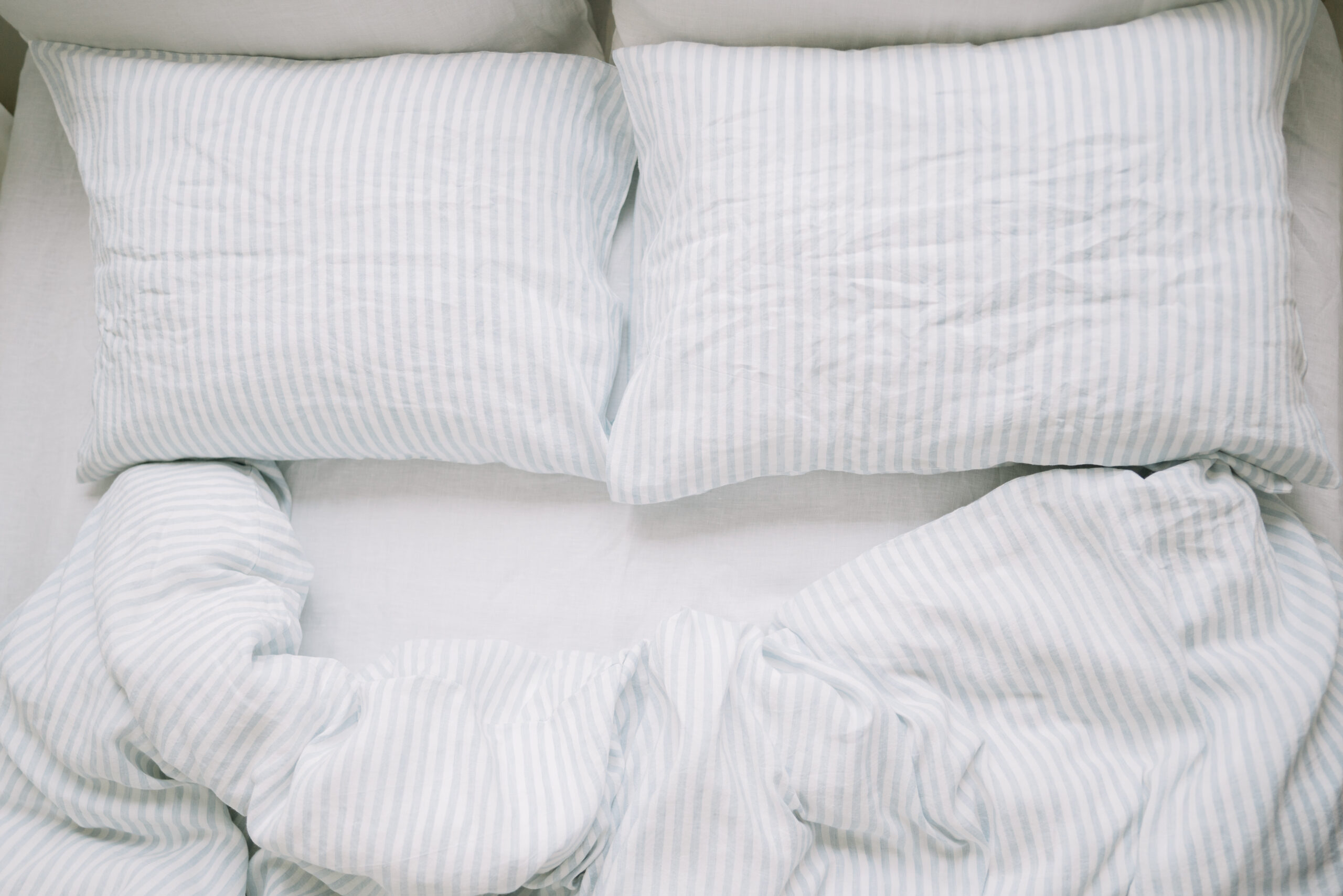 Set Dusty Blue Large Stripes Fețe de Pernă 50x60 și Cearșaf 90x200